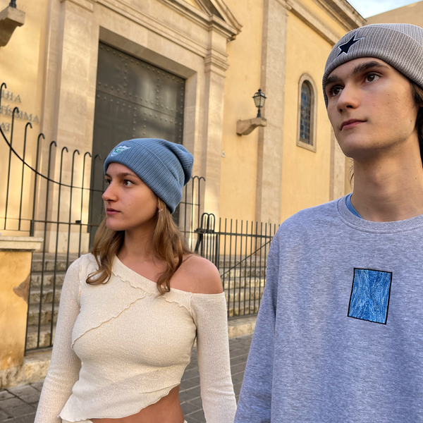 Unisex Pullover aus 72% Baumwolle (Bio) - Spirit, gestickt
